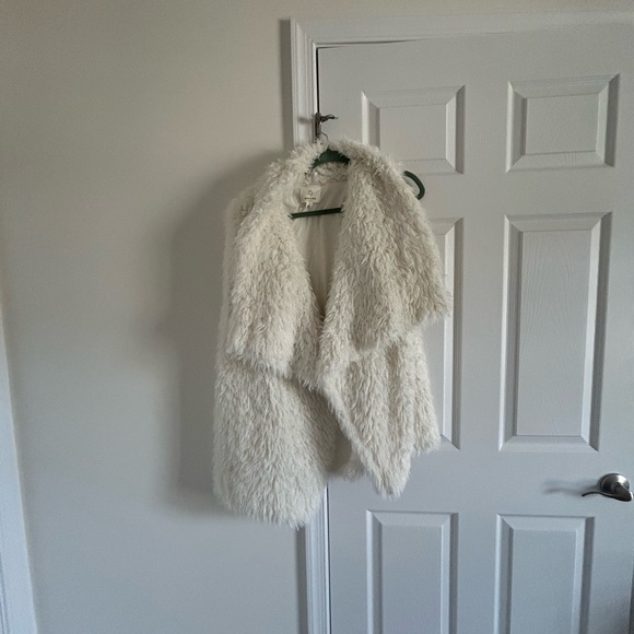 Aerie OFFLINE Cream Fuzzy Jacket - Picture 2 of 2
